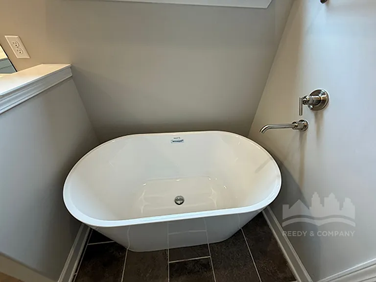 480 Maple St — Photo 12