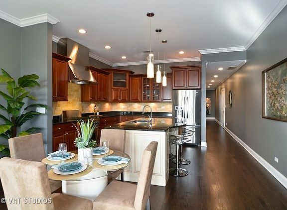 5th image of 2238 W Belmont Ave Unit 4W