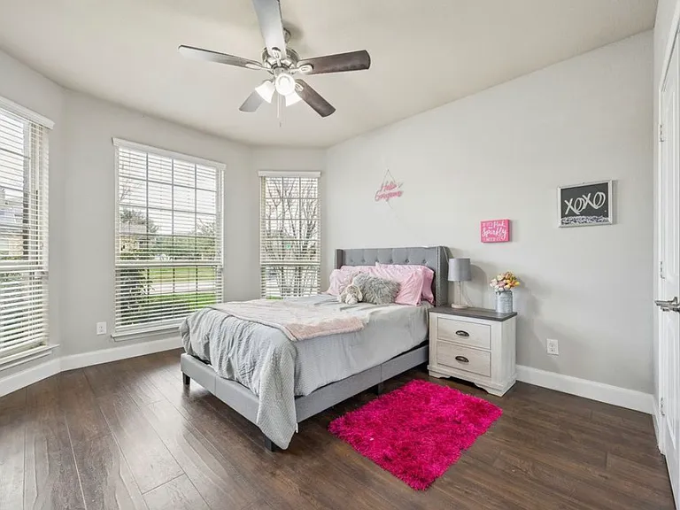 337 Delgany Trl — Photo 13