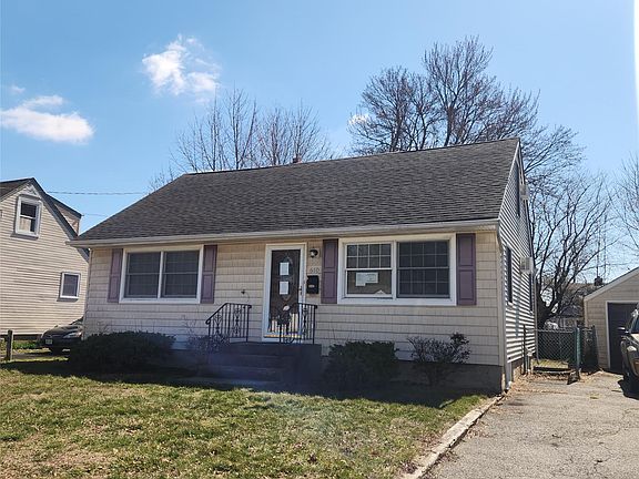 2nd image of 610 Bermuda Road
