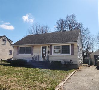 610 Bermuda Road, West Babylon, NY, 11704