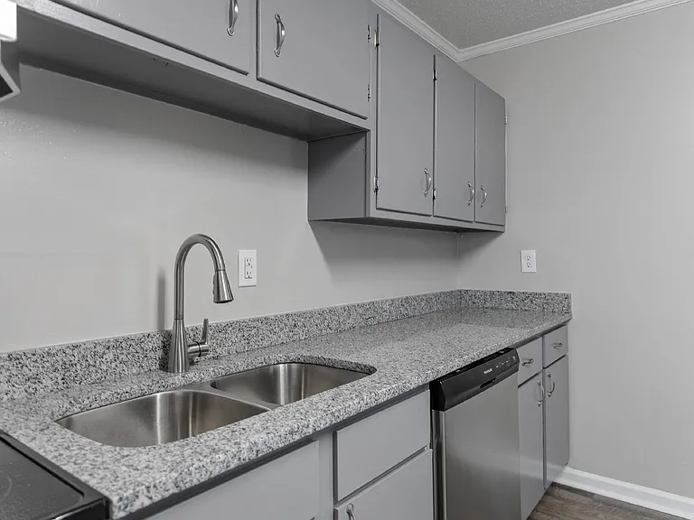 105 Ppoole St #303 — Photo 76