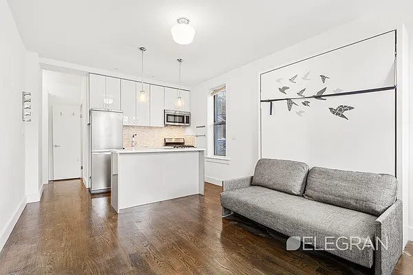 Rented by (Legacy) Elegran | media 2
