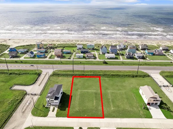 21205 Scissor Tail Ln, Galveston, TX 77554