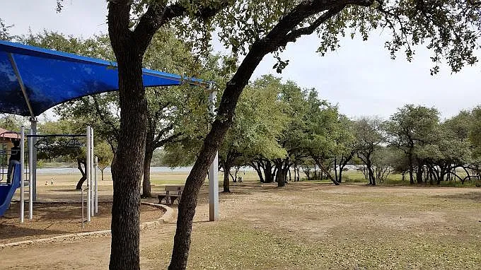211 Arrowhead Trl — Photo 21