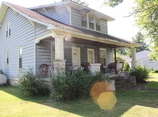 8244 Saint John Rd, Elberfeld, IN 47613