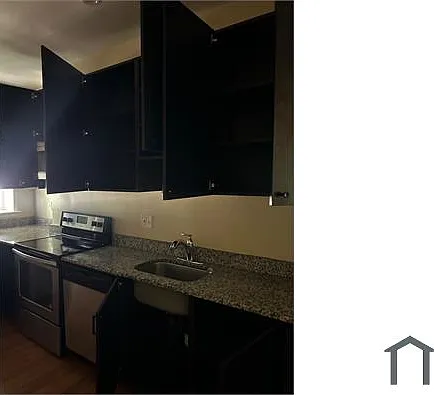 1621 N Bond St — Photo 6