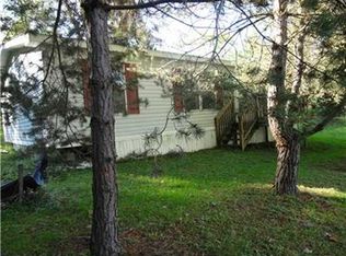 838 Gardner Center Rd, New Castle, PA 16101