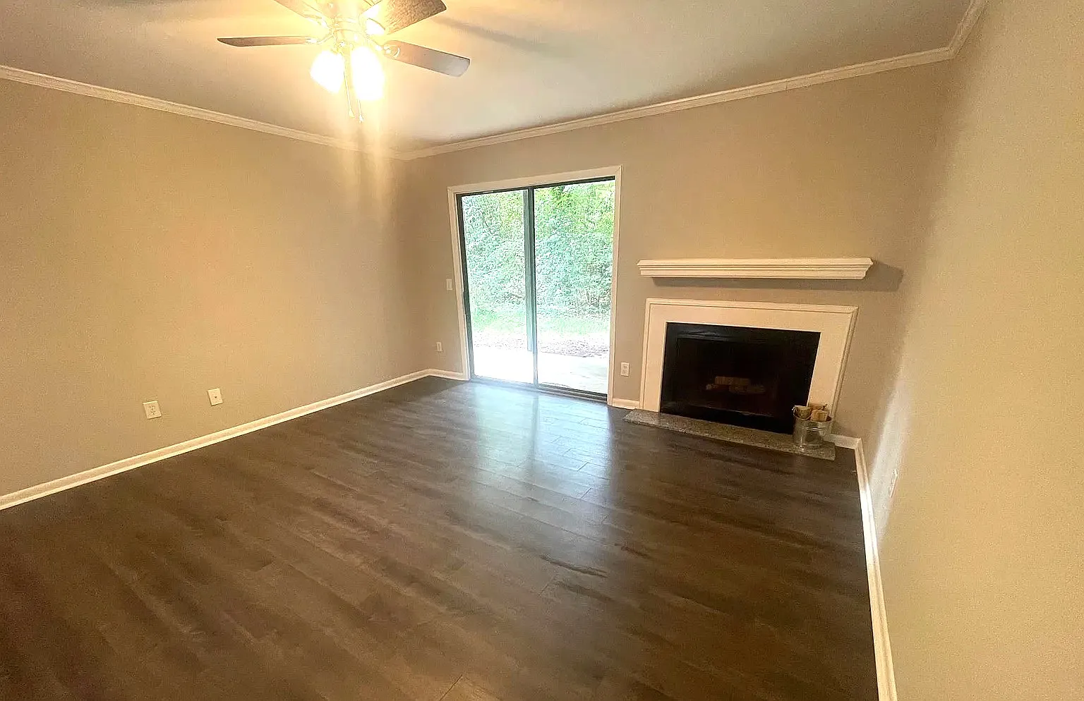 3200 Heathstead Pl — Photo 2