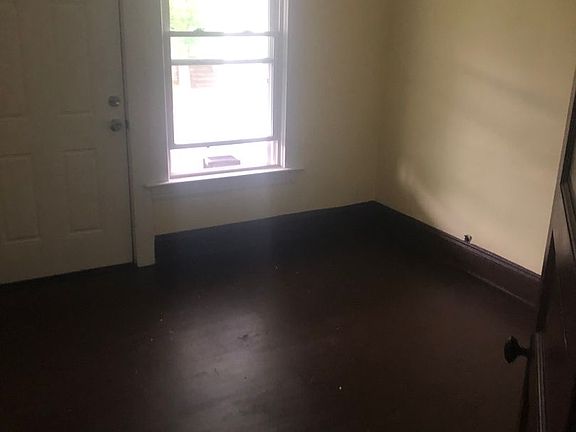 5th image of 2624 E 114th St Unit 2