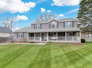 49 Brown St, Attleboro, MA 02703