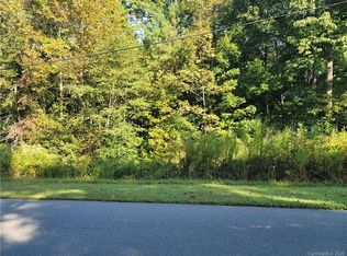 153 Ruthaven Dr, Bessemer City, NC 28016