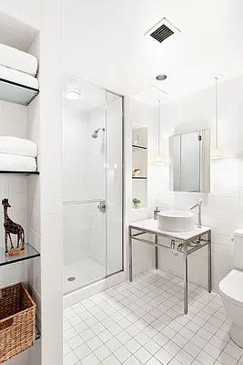 Sold by Compass | media 8