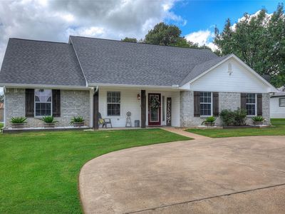726 E Texas St, Van, TX, 75790