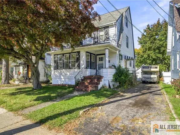 35 Van Buskirk Rd, Teaneck, NJ 07666