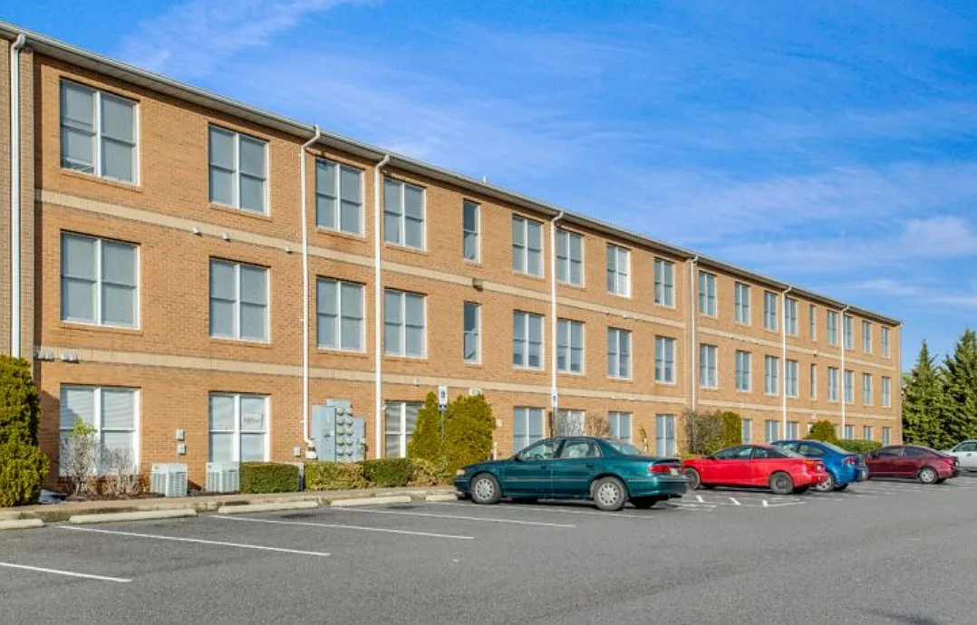 Fountainview Apartments — Photo 2