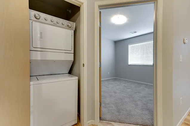 Washer and Dryer Included Washer and Dryer Included