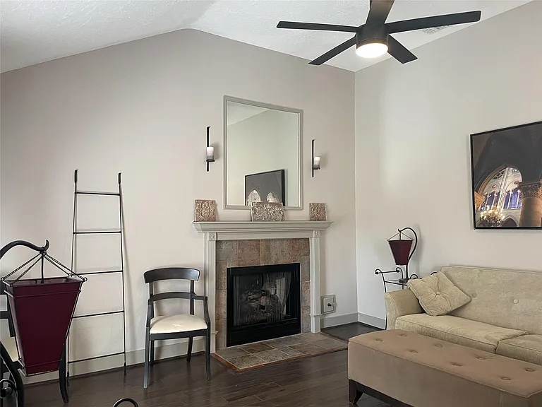 9602 Top Gallant Ct — Photo 7