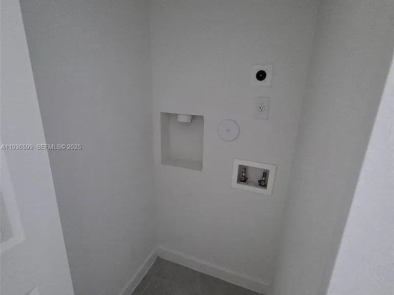 19571 SW 339th Ter — Photo 41