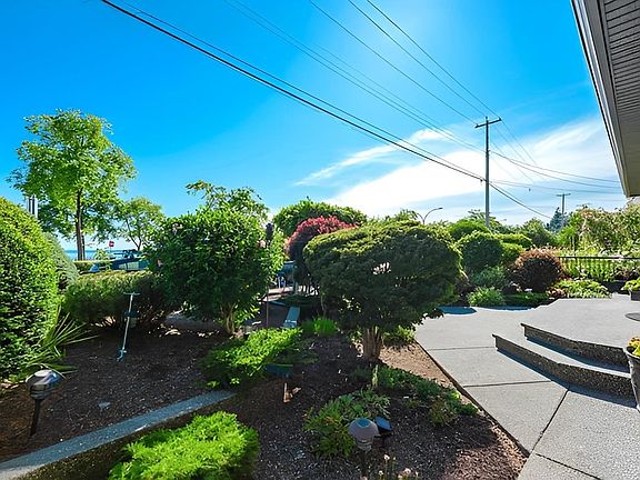 5th image of 14647 Marine Dr