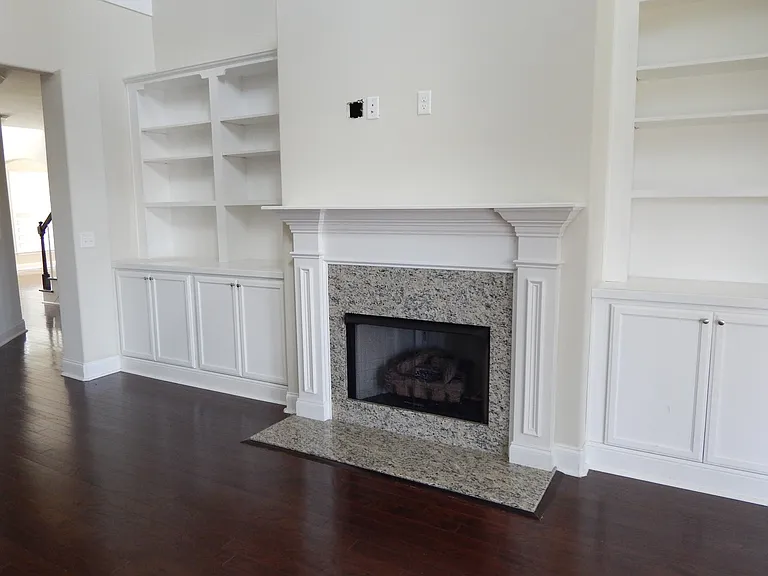 612 Wyndham Way — Photo 43