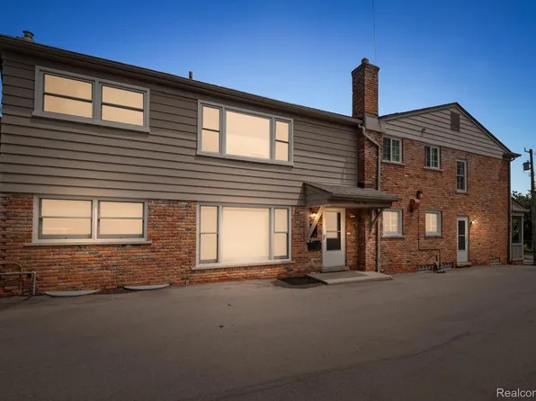 543 N Old Woodward Ave, Birmingham, MI 48009
