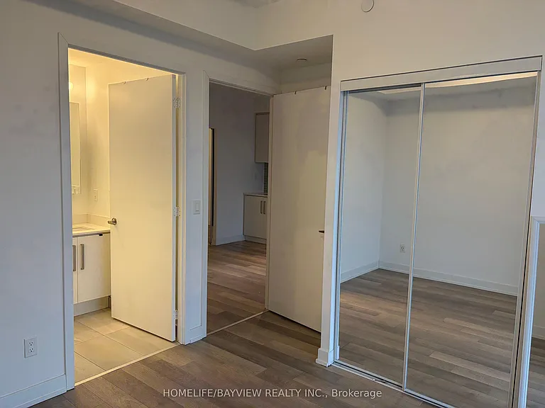 5180 Yonge St #2006 — Photo 12