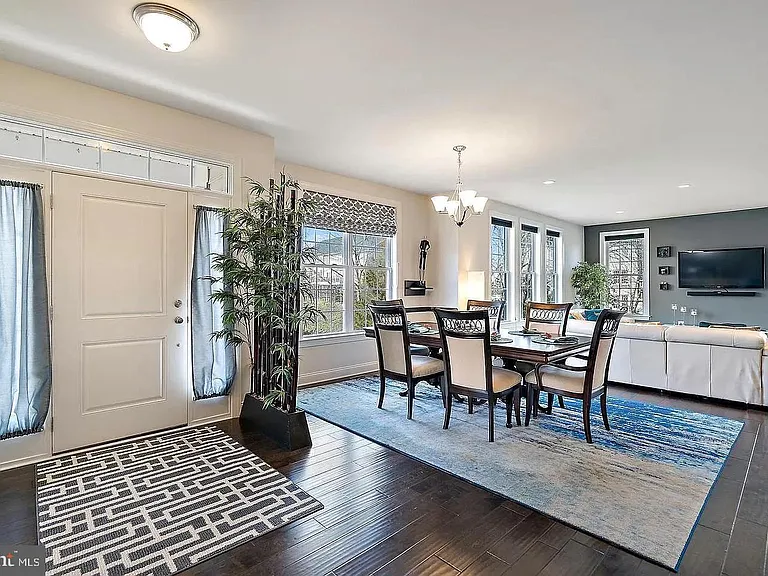43168 Hattontown Woods Ter — Photo 5