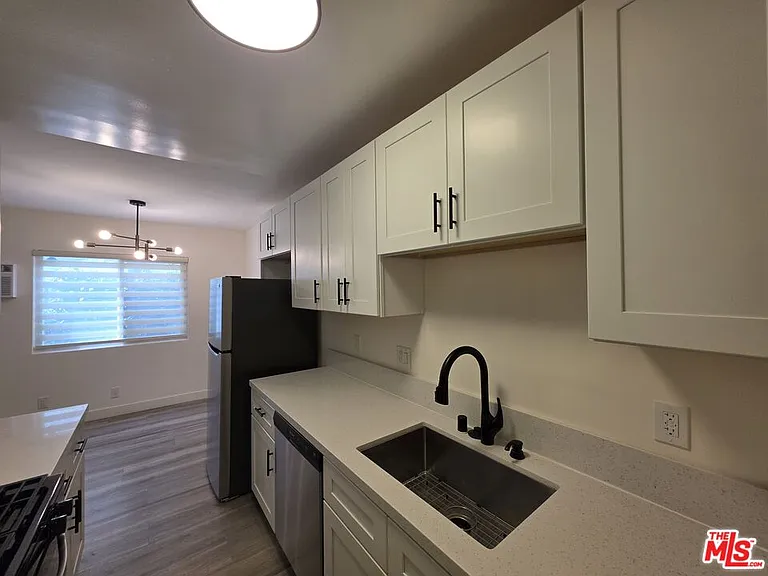 3707 S Canfield Ave #1 — Photo 18