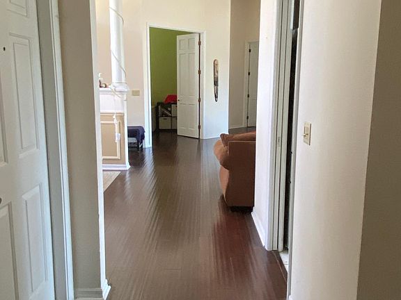 Passage to garage