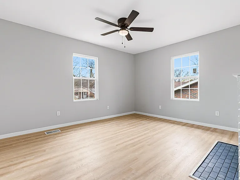 1730 Damon St — Photo 6