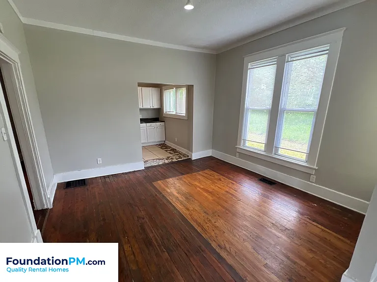 701 E Alston Ave — Photo 6