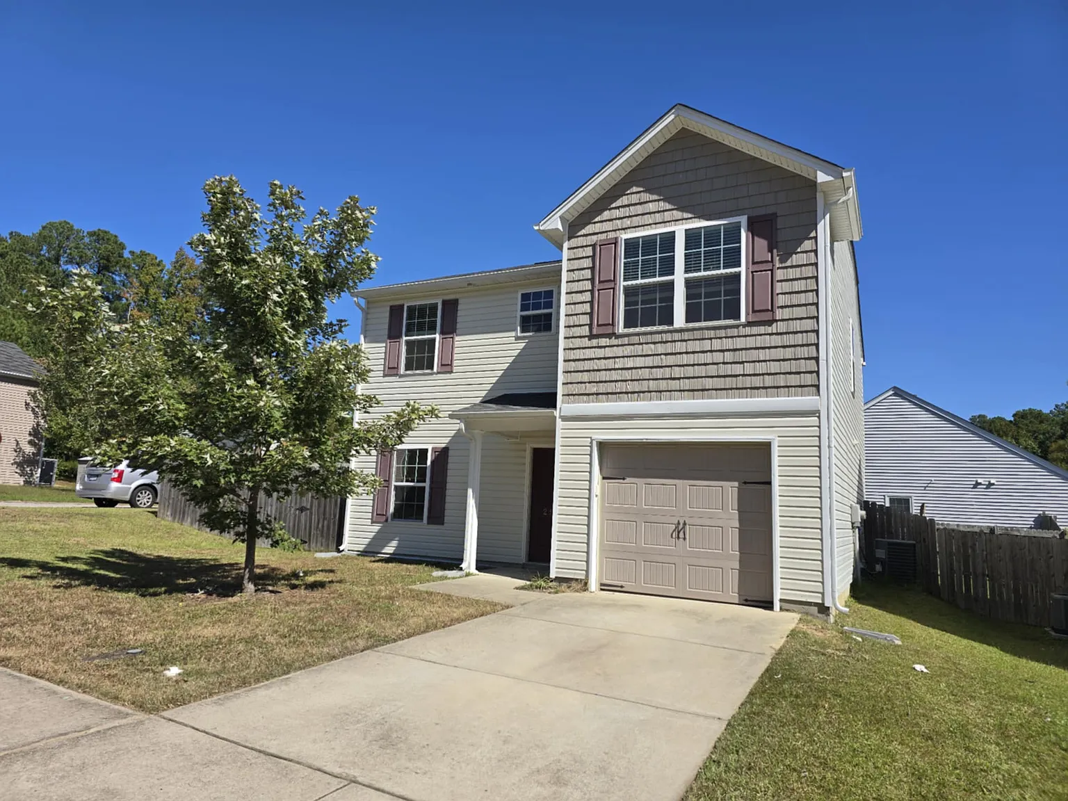 3 Bedroom House for Rent — Photo 2