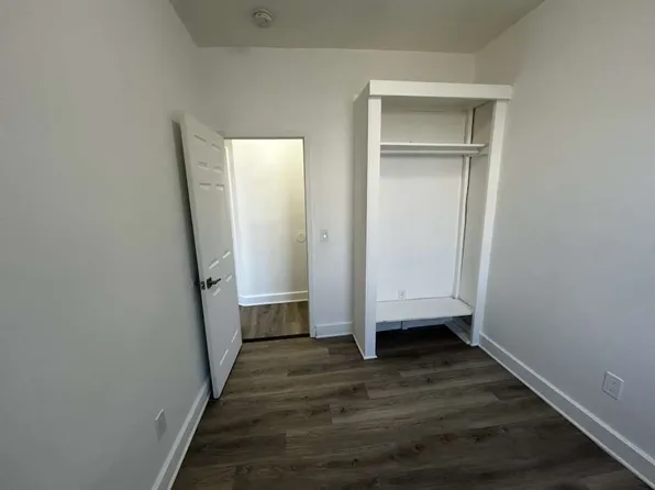 204 Arlington Avenue image 3 of 6