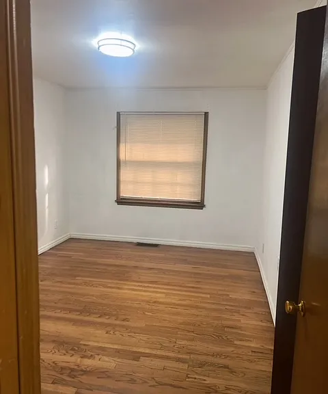 5220 N Miller Pl — Photo 3