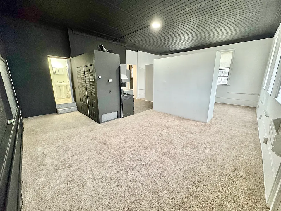 432 4th Ave