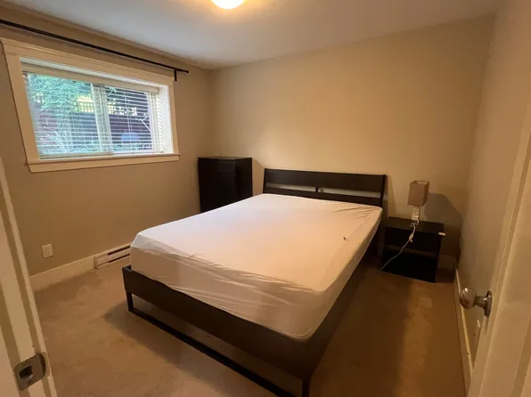1331 Greenbank Ct, Coquitlam, BC V3E 0K6