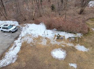 145 Mendon St #3L, Uxbridge, MA 01569