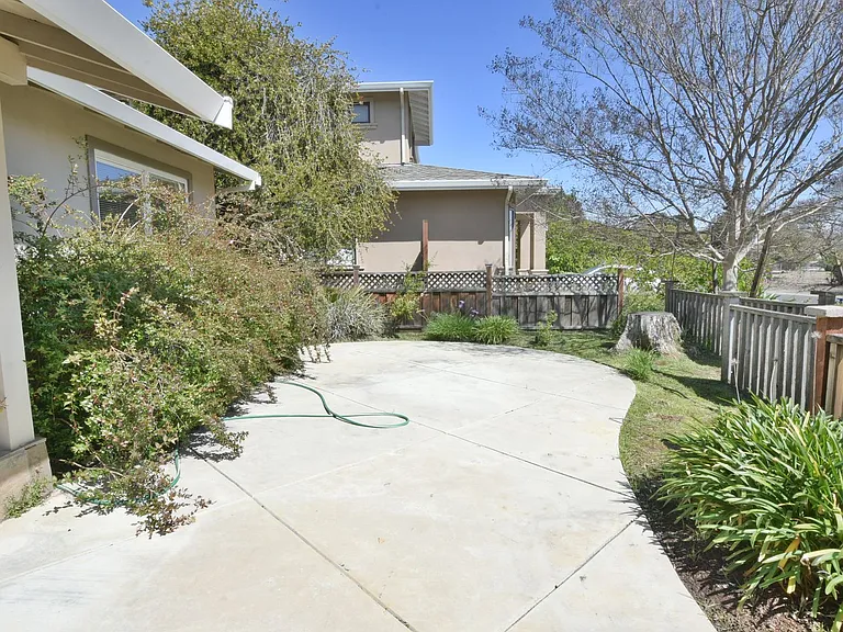 1445 Elam Ave — Photo 16