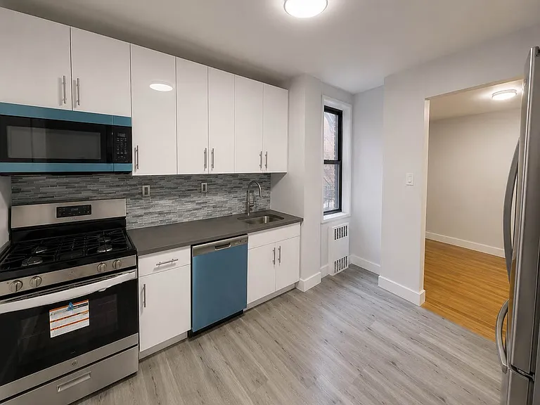 47-20 40th St #1H — Photo 1