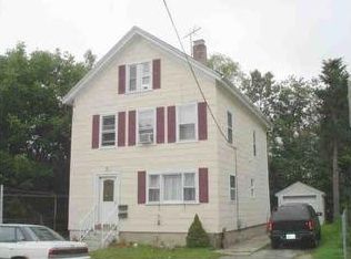 14 Thornton St, Pawtucket, RI 02860