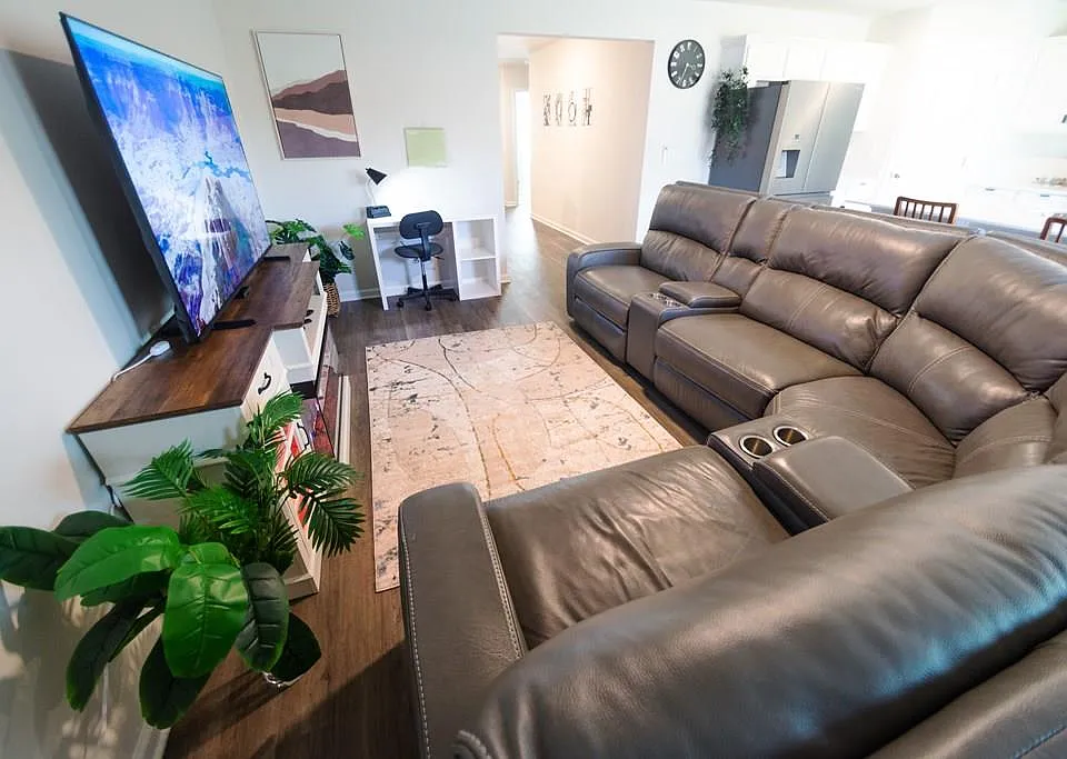 1014 S Welcome Rd