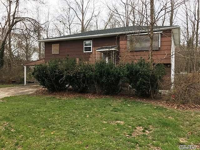 1st image of 52 Hammond Ln