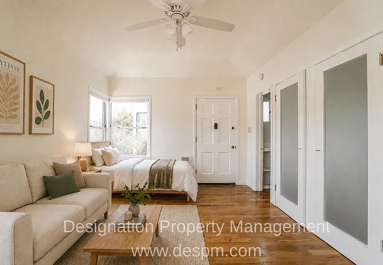 4619 1/2 Eagle Rock Blvd — Photo 3