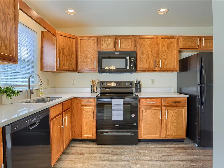 Rockledge Townhomes — Photo 54