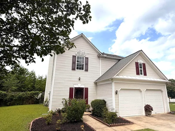 11 Eagleston Ln, Simpsonville, SC 29680