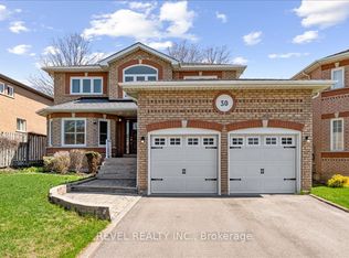 30 Linderwood Dr, Toronto, ON M1C3P8
