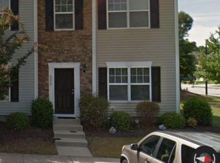 202 Hampshire Downs Dr, Morrisville, NC 27560