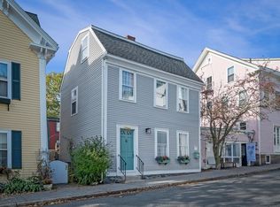 3 State St, Marblehead, MA 01945