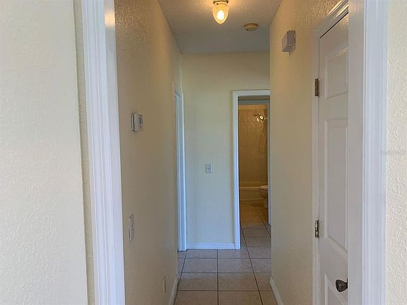 3rd image of 505 Mallard Ct